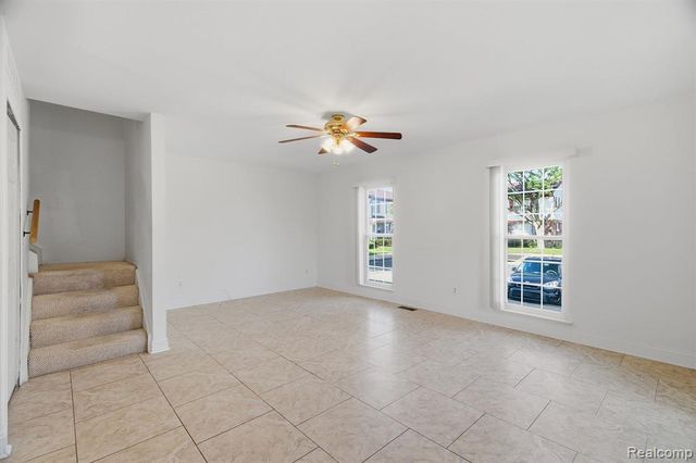 36511 Park Place Drive, Sterling Heights, MI 48310