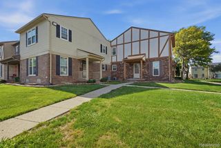 36511 Park Place Drive, Sterling Heights, MI 48310