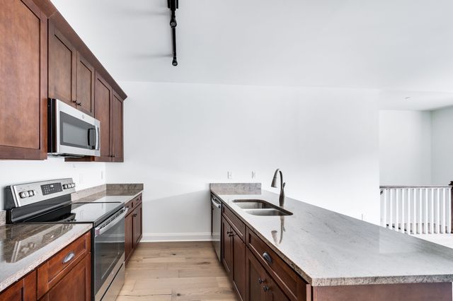 3128 Belwood St Apt 201, Nashville, TN 37203