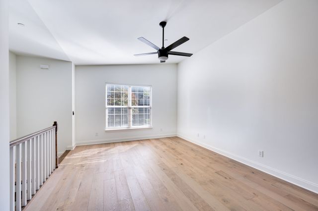 3128 Belwood St Apt 201, Nashville, TN 37203