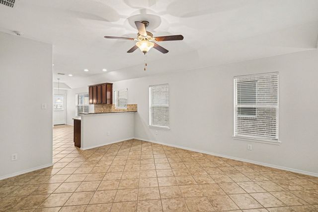 2833 Houston Wood Drive, Fort Worth, TX 76244
