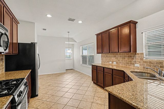 2833 Houston Wood Drive, Fort Worth, TX 76244
