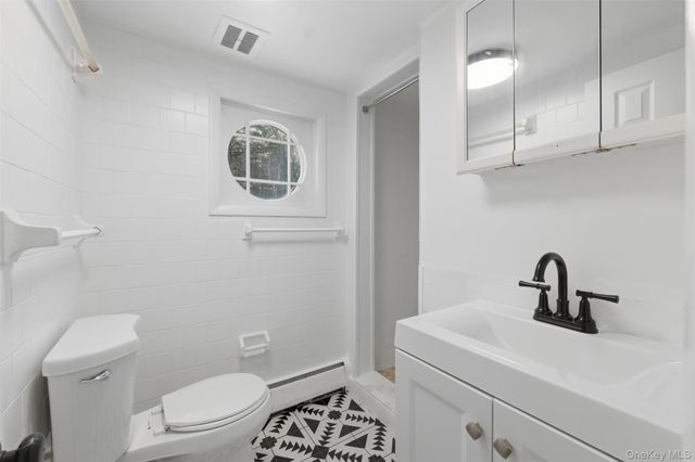 63 Parksville Road, Pleasant Valley, NY 12569