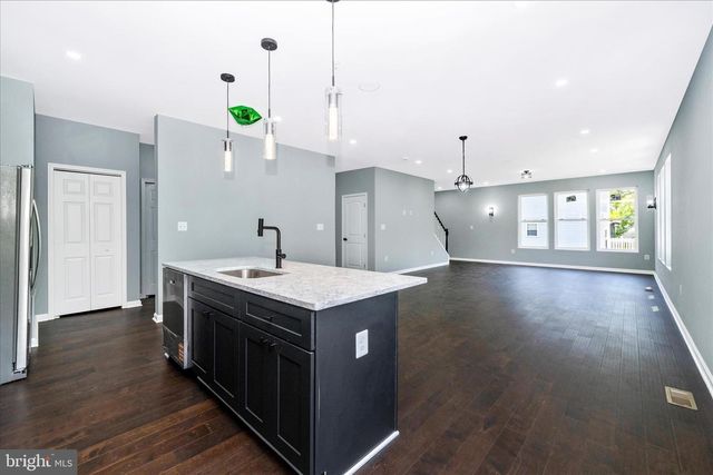 4719 PRINCE GEORGES AVE, Beltsville, MD 20705