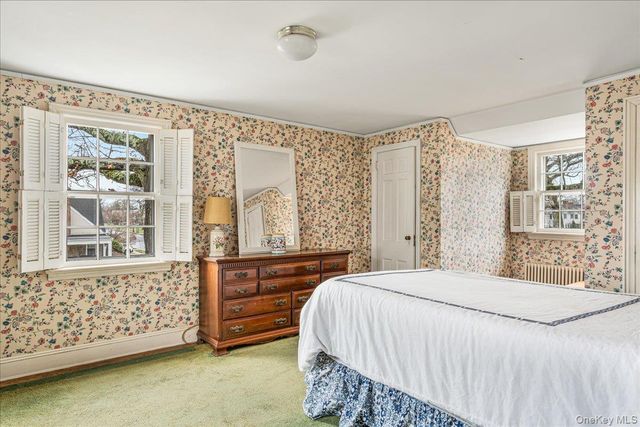 121 Knollwood Road, Rockville Centre, NY 11570