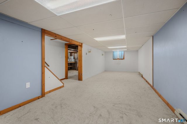 98 Oslo Street, Groton, CT 06355