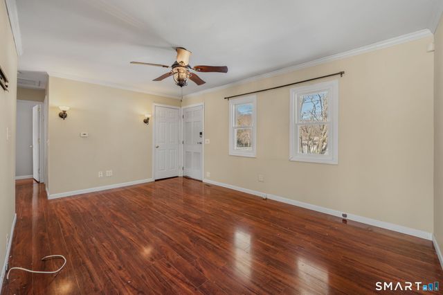 98 Oslo Street, Groton, CT 06355