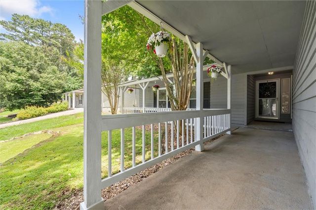 745 Waterbrook Terrace, Roswell, GA 30076