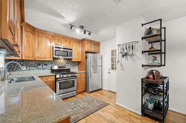 745 Waterbrook Terrace, Roswell, GA 30076