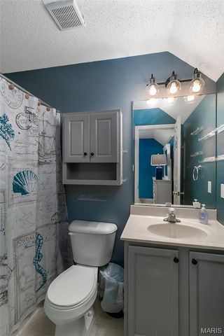 3305 Canal Street, St Charles, MO 63301