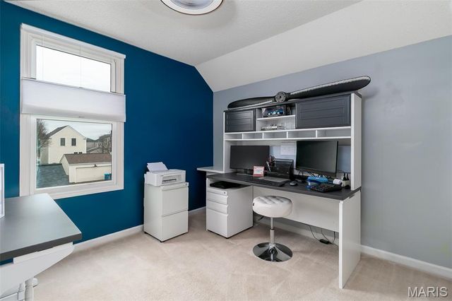 3305 Canal Street, St Charles, MO 63301