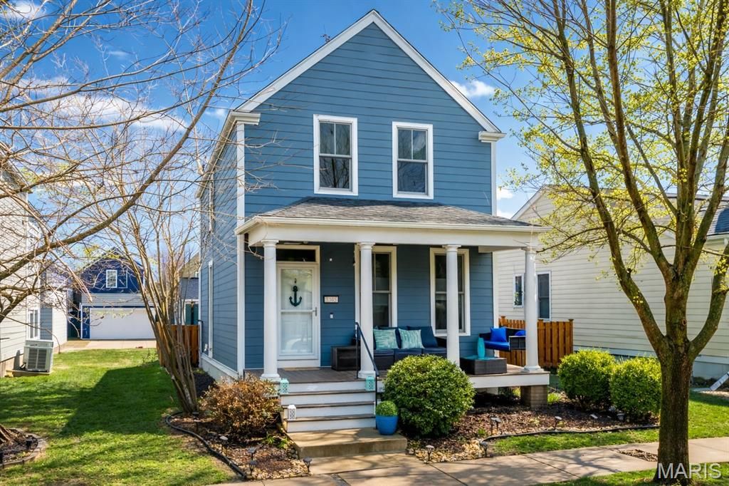 3305 Canal Street, St Charles, MO 63301