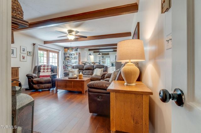 702 Outer Drive, Rogersville, TN 37857