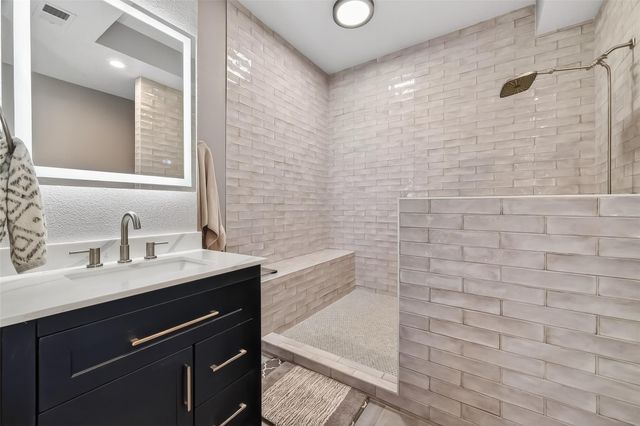 503 Detering Street, Houston, TX 77007