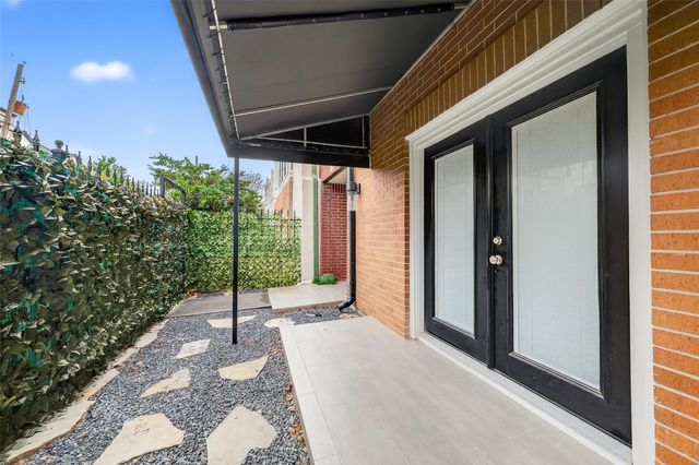 503 Detering Street, Houston, TX 77007