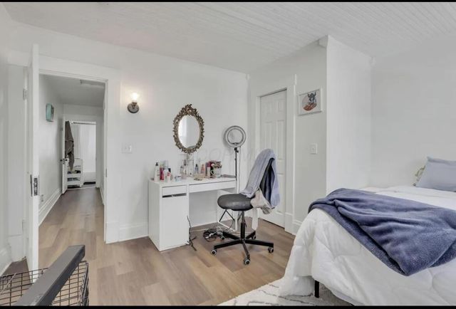 287 E Woodrow, Columbus, OH 43207