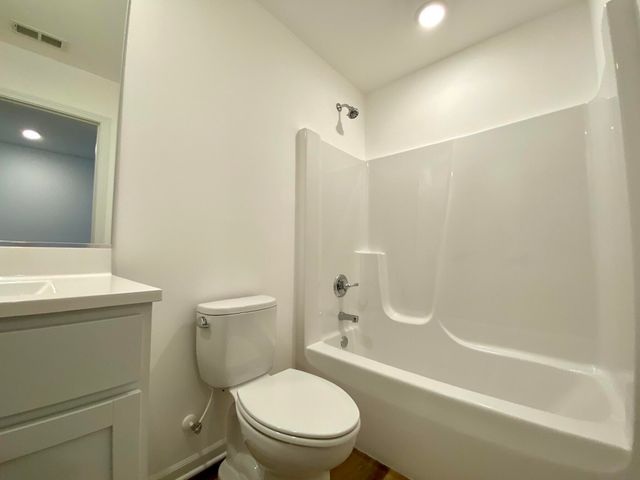 751 Kinsey Street, Valparaiso, IN 46385