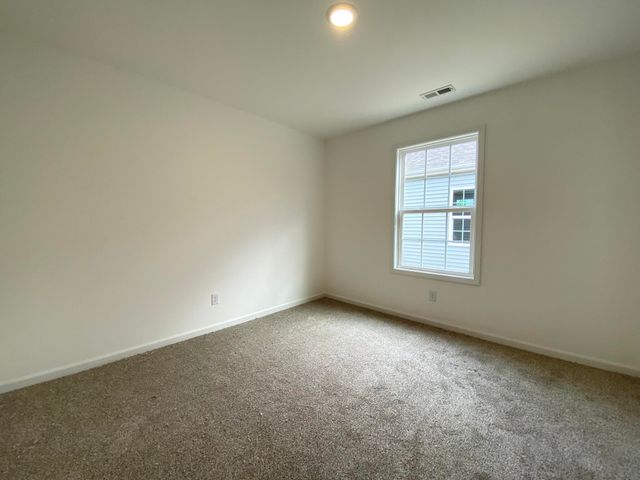 751 Kinsey Street, Valparaiso, IN 46385