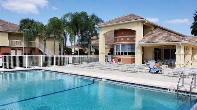 6401 Aragon WAY 207, Fort Myers, FL 33966