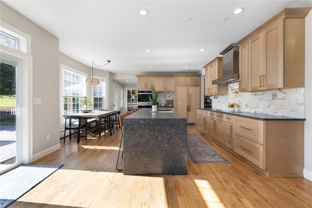 84 Hines Road, Cumberland, RI 02864