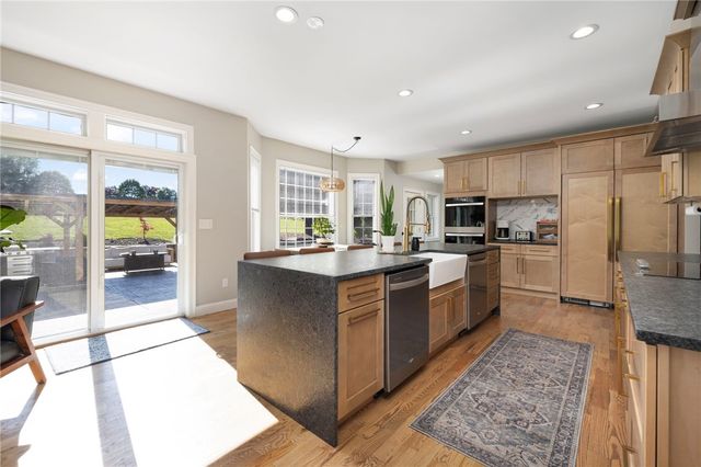 84 Hines Road, Cumberland, RI 02864