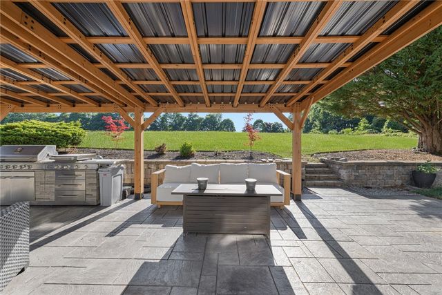 84 Hines Road, Cumberland, RI 02864