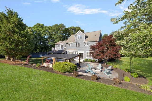 84 Hines Road, Cumberland, RI 02864