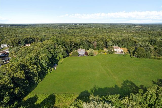 84 Hines Road, Cumberland, RI 02864