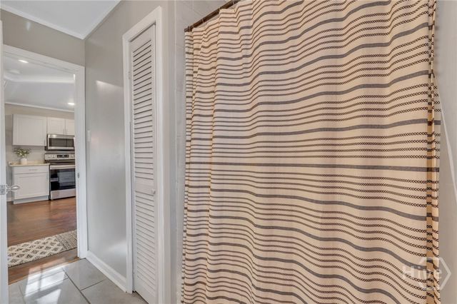 2106 Bolling Street, Savannah, GA 31404