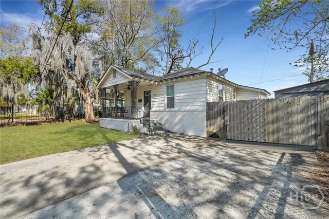 2106 Bolling Street, Savannah, GA 31404