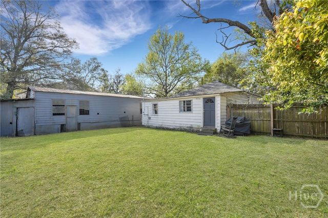 2106 Bolling Street, Savannah, GA 31404