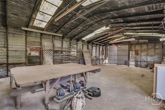 2106 Bolling Street, Savannah, GA 31404