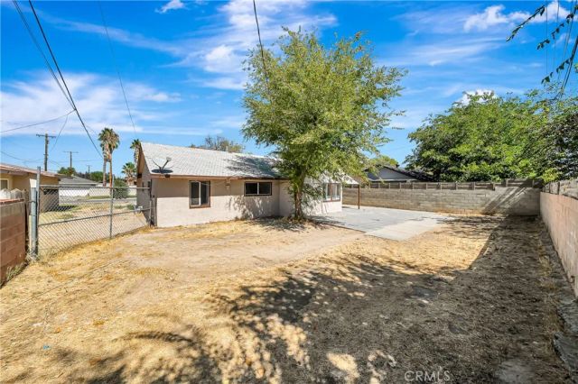 1438 W Avenue H-14, Lancaster, CA 93534