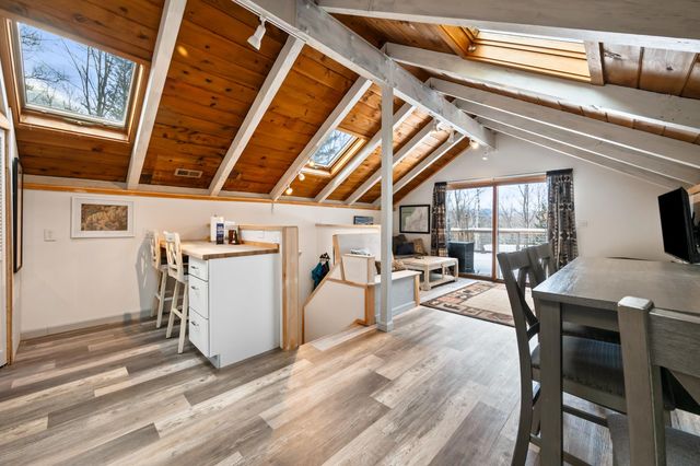 31 Juniper Way, Jackson, NH 03846