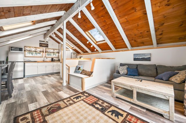 31 Juniper Way, Jackson, NH 03846