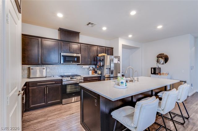 7144 Hardwood Terrace Street, North Las Vegas, NV 89084