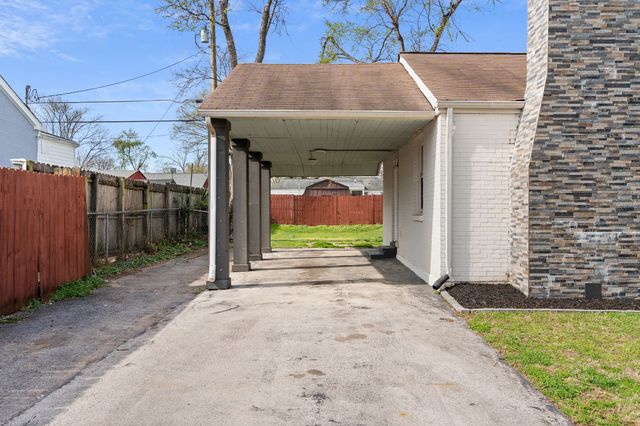 246 Barker Rd, Nashville, TN 37214