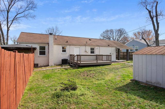 246 Barker Rd, Nashville, TN 37214