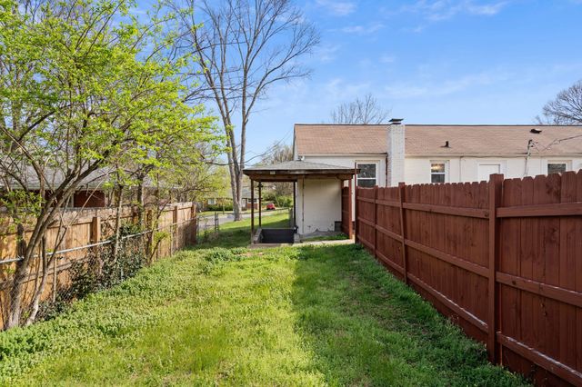 246 Barker Rd, Nashville, TN 37214
