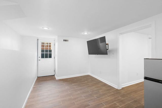 246 Barker Rd, Nashville, TN 37214