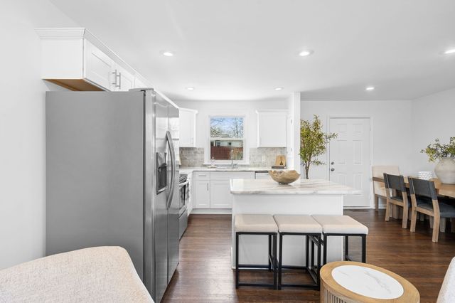 246 Barker Rd, Nashville, TN 37214