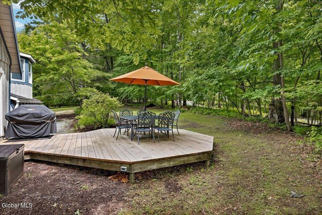 52 Ruggles Road, Saratoga Springs, NY 12866
