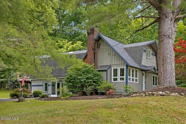 52 Ruggles Road, Saratoga Springs, NY 12866