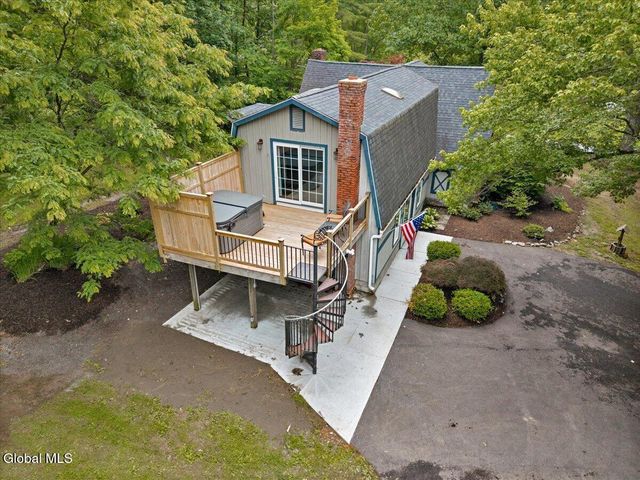 52 Ruggles Road, Saratoga Springs, NY 12866