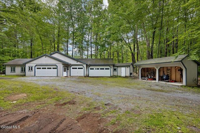 52 Ruggles Road, Saratoga Springs, NY 12866