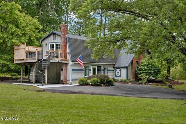52 Ruggles Road, Saratoga Springs, NY 12866