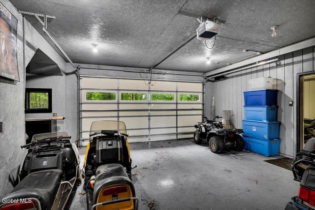 52 Ruggles Road, Saratoga Springs, NY 12866