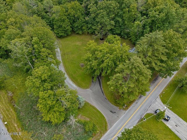 52 Ruggles Road, Saratoga Springs, NY 12866