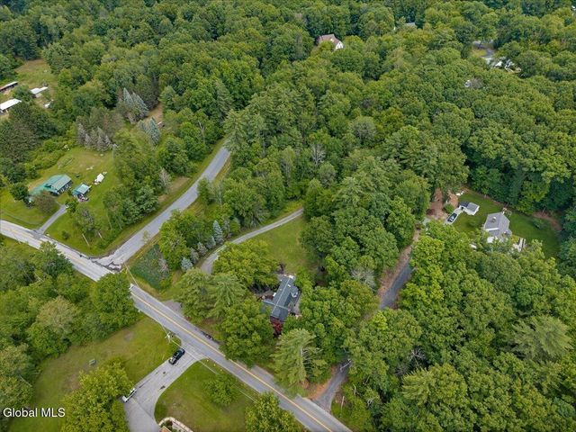52 Ruggles Road, Saratoga Springs, NY 12866