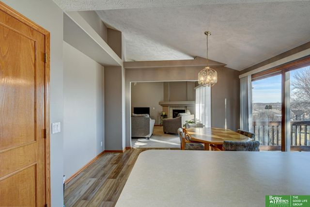 8141 S 69th Street, La Vista, NE 68128